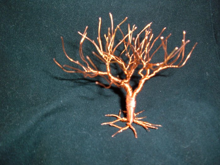 Wire tree sculpture No.8