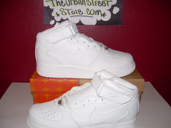 NIKE AIR FORCE ONE ALL WHITE HIGH TOPS MENS SIZE 9
