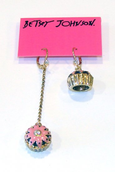 Betsey Johnson Jewelry Betsey Goes To Paris Long Cupcake Earring