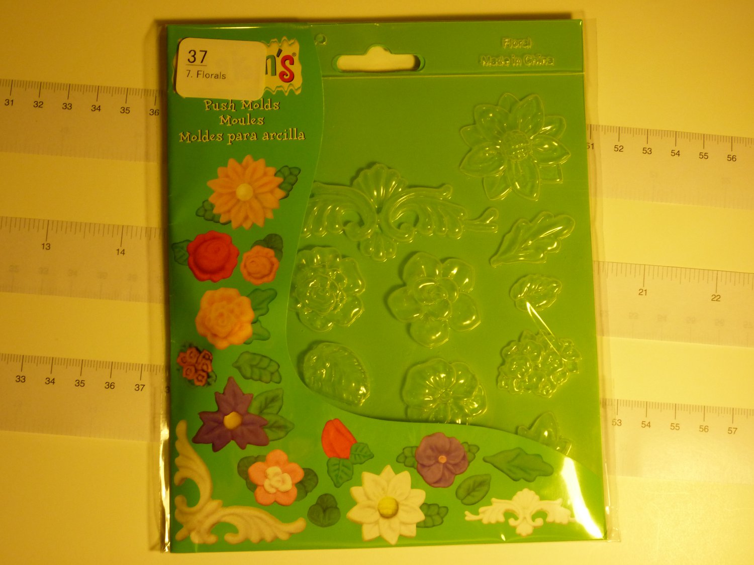 Makins Push Mold (B) - Floral Decorations