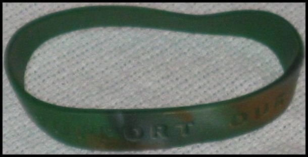 Support Our Troops in Iraq Army Camouflage Wristband Large W12 Patriotic Military Camo