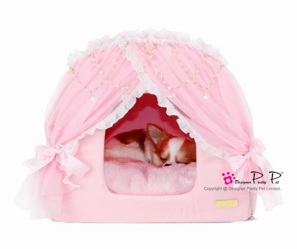 Dog Beds NEW!! Pink Princess House Bed