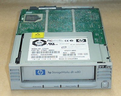 HP C7504A - DLT VS80, INT. Tape Drive, 40/80GB