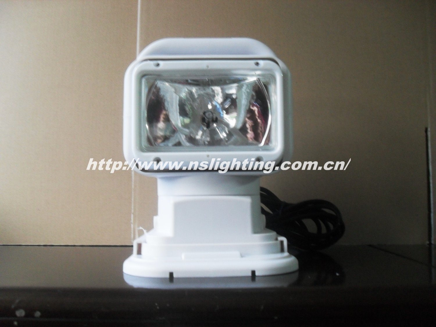 Hot Sale 12V 55W HID Search Light Waterproof/spot light/remote control search light