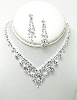 ELEGANT CLEAR RHINESTONE SET NKR570