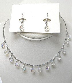 IRIDESCENT BEADS ON SILVER CHAIN SET NKR488