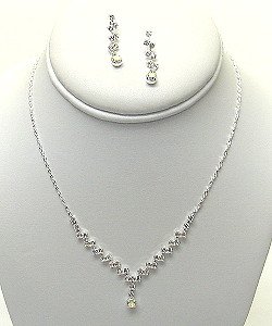 AB AND CLEAR DAINTY RHINESTONE SET NKR323