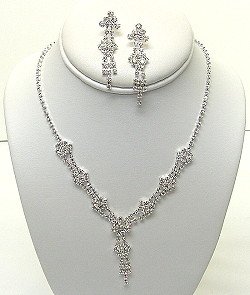 SPARKLING RHINESTONE SET NKR313