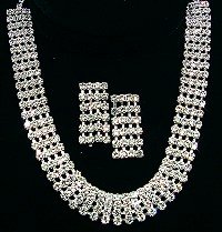 FOUR STRAND RHINESTONE CHOKER NKR27