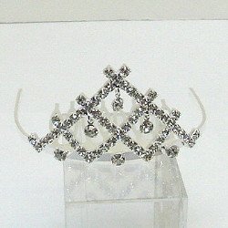 1 1/2" CLEAR RHINESTONE TIARA COMB TIA203