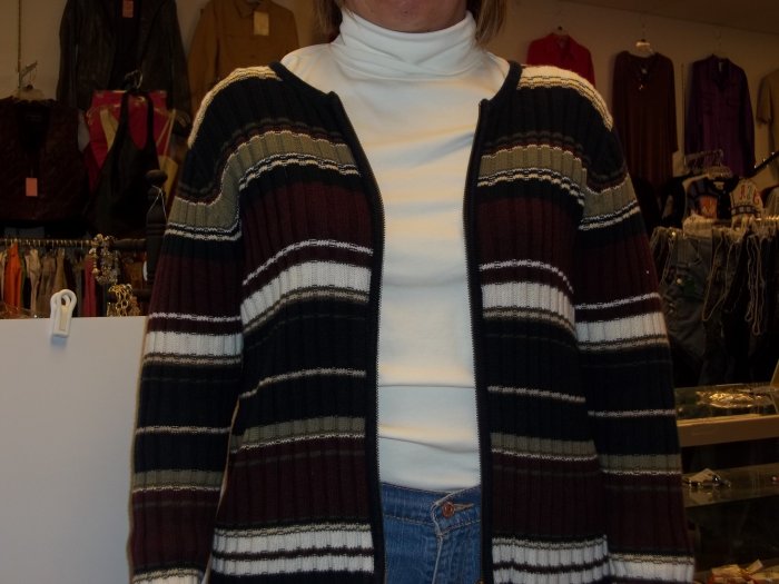 St John bay white turtle neck