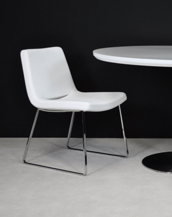 Nevada Flat Chair in Leatherette By BNT