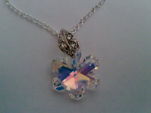Frosted Snowflake Necklace