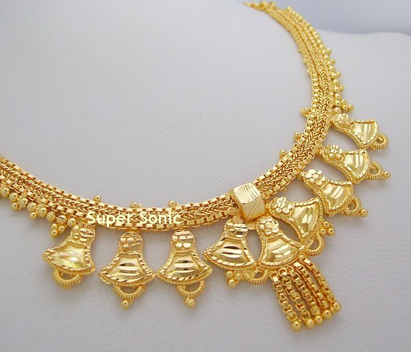 Necklace and Earrings Set CG67