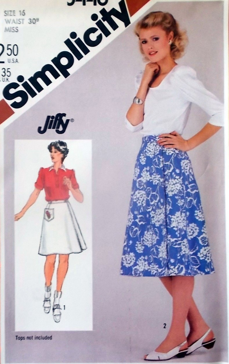 Simplicity 5446 Misses Jiffy reversible skirt in two lengths Pattern, Size 16, Uncut