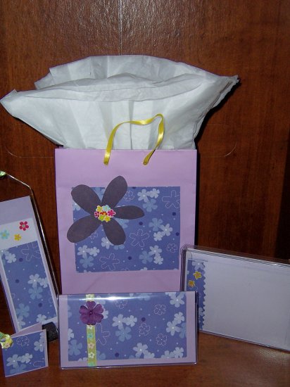 Lavender Stationary Gift Set -FREE Shipping