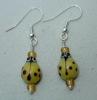 CUTE LITTLE LADY BUGS
