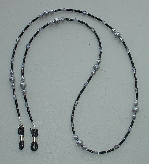 SMOKEY GREY PEARL~EYE GLASS HOLDER