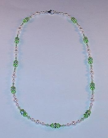 BEAUTIFUL SWAROVSKI PERIDOT, PEARL, STERLING SILVER NECKLACE