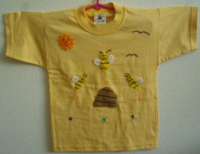 Arpillera T-shirt - size 4