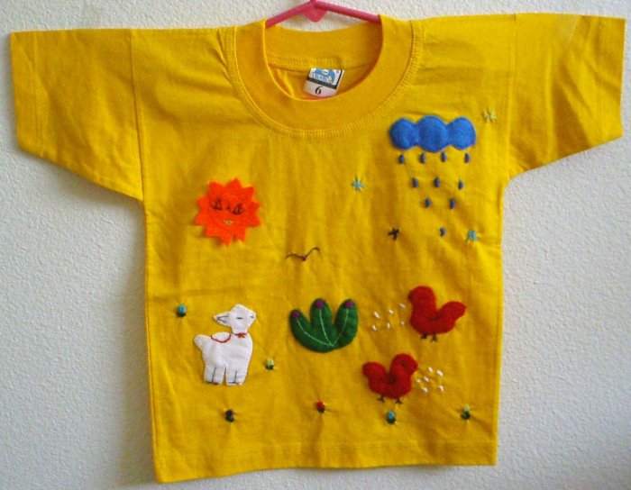 Arpillera T-shirt - size 6