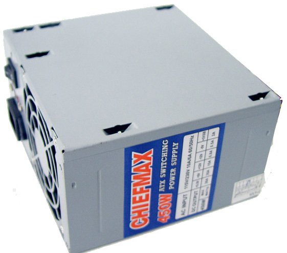 24 Pin ChiefMax 550 Watt V2 120mm Fan Power Supply w/ SATA Connector and PCI Express 6 Pin