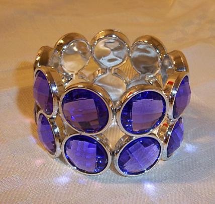 Vintage Look Stretch Bracelet Purple