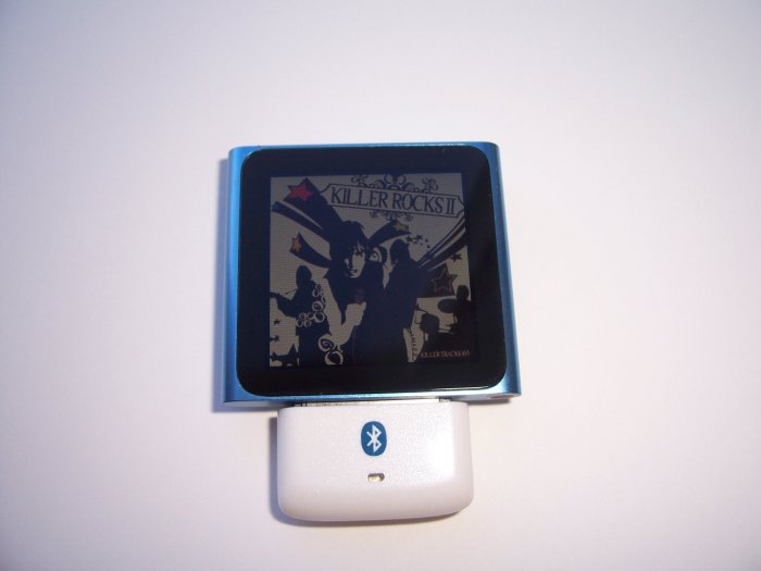 Kokkia I S Luxurious White Tiny Bluetooth Transmitter For Ipod