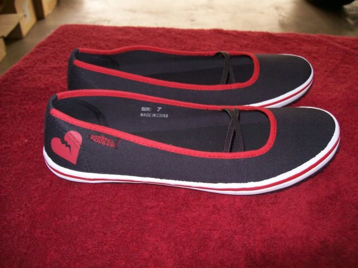 Punkrose / Shattered Black & Red Casual Flats 8