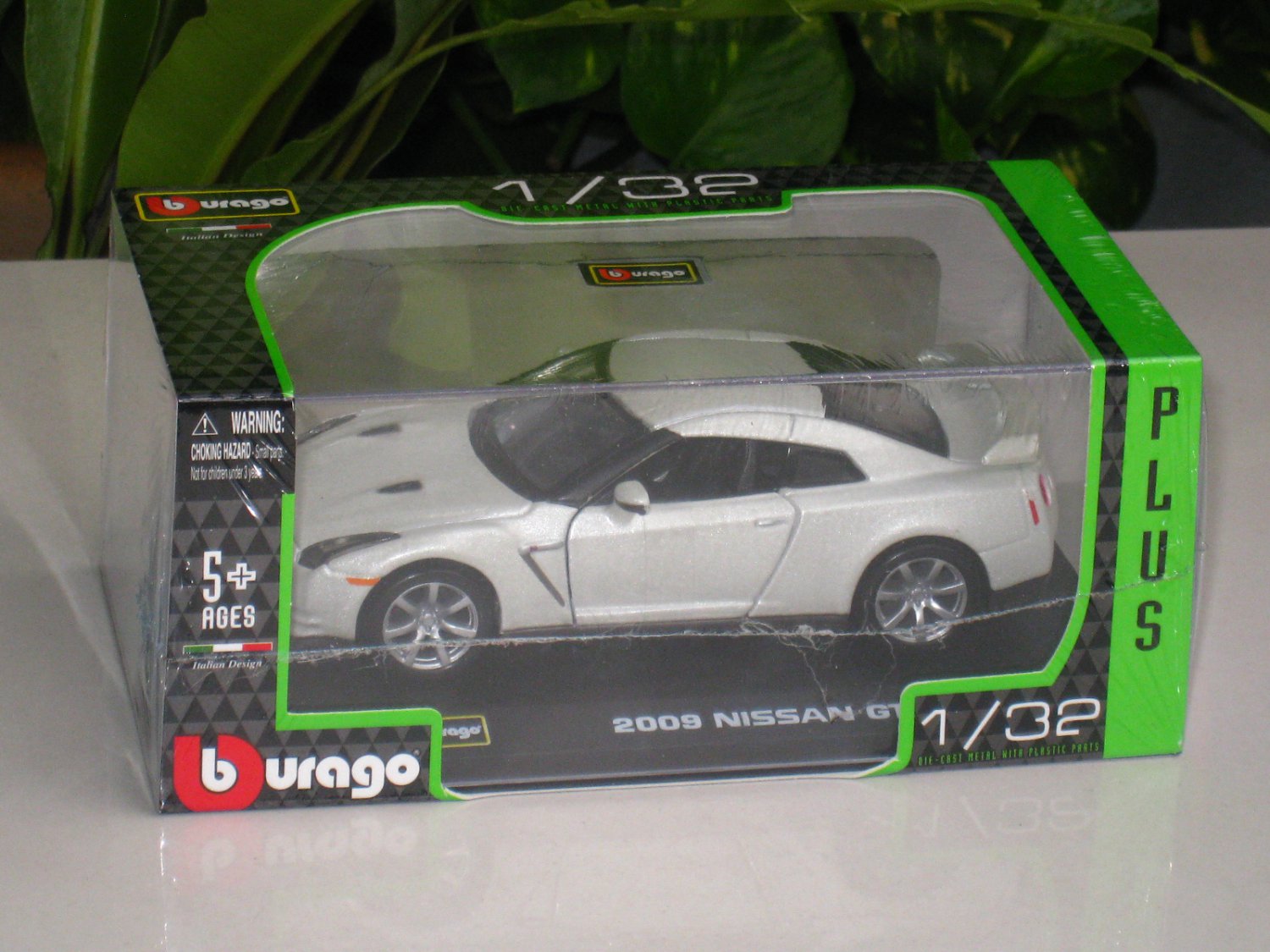 bburago nissan gtr