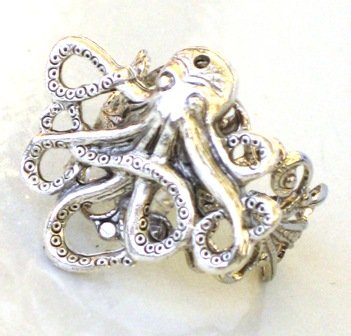 Steampunk - OCTPUS RING - Antique Silver - GlazedBlackCherry