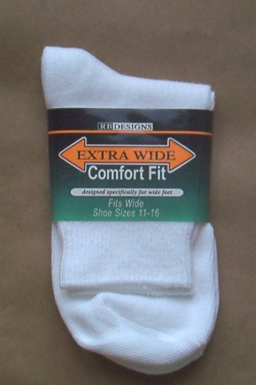 WHITE Extra Wide Athletic Quarter Socks Size 8 - 11 Stretch 7500-811-WT