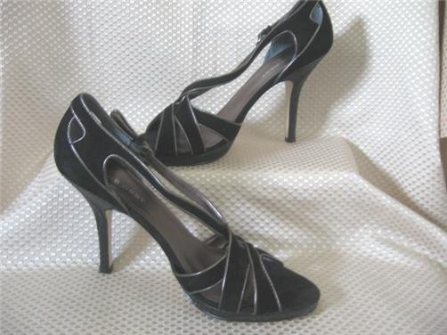 Nine West Black Suede Black Metalic Leather Trim Peep Open Toe High Heel Shoes Size 8.5 M New