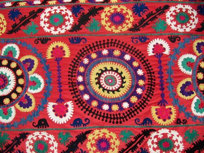 VINTAGE TADJIK UZBEK SILK HAND EMBROIDERY LARGE SUZANI