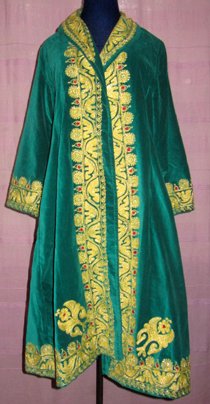 BEAUTIFUL VINTAGE UZBEK VELVET EMBROIDERED CHAPAN ROBE