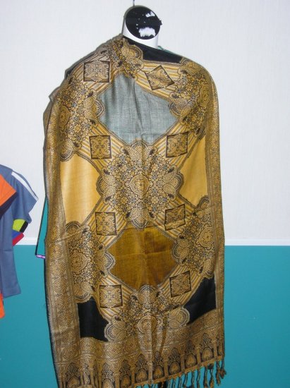 Brown Woolen Shawl
