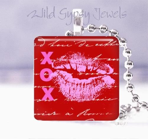 Red Pink KISS XOXO Valentine Day 1" sq glass tile pendant necklace