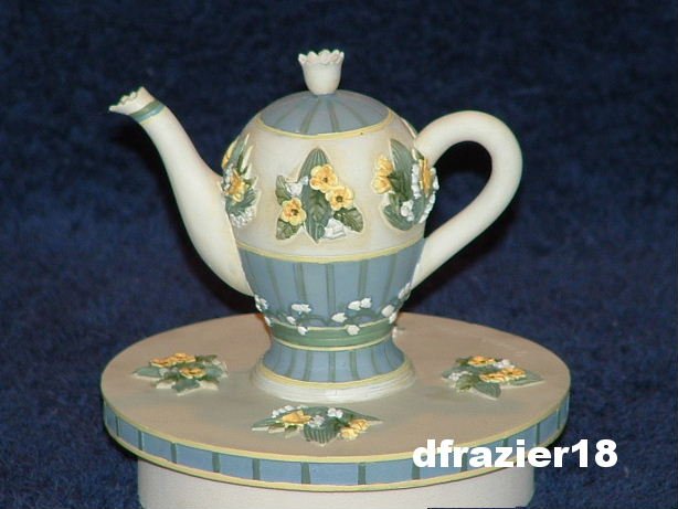 LILY OF THE VALLEY TEAPOT Jar Candle Topper Debbie Mumm Tea Pot