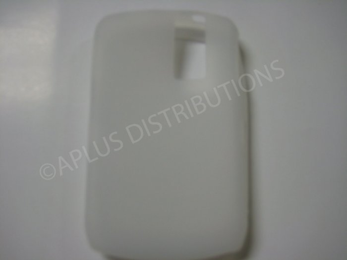 New Clear Solid Color Silicone Cover For Blackberry 8300 - (0152)