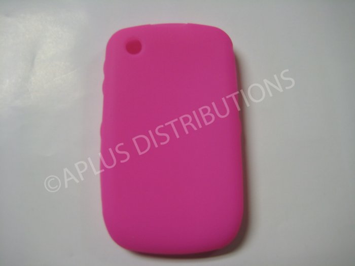 New Hot Pink Solid Color Silicone Cover For Blackberry 8520 - (0158)