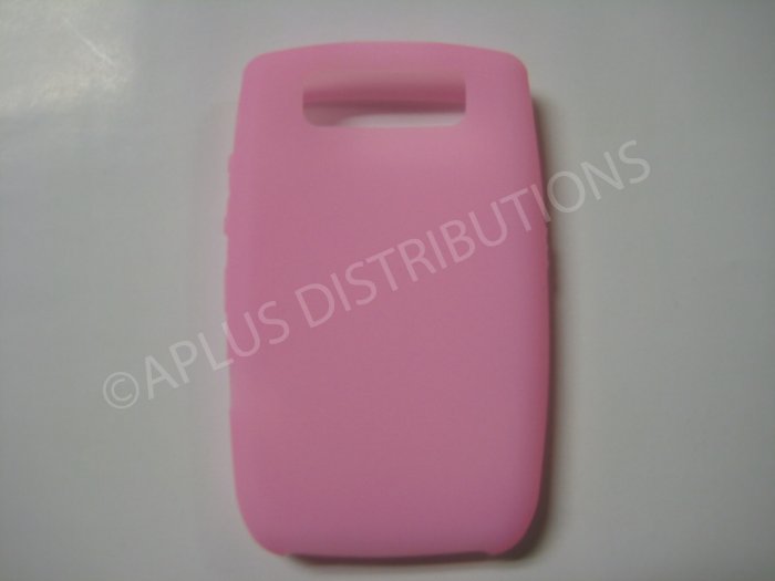 New Pink Solid Color Silicone Cover For Blackberry 8900 - (0153)