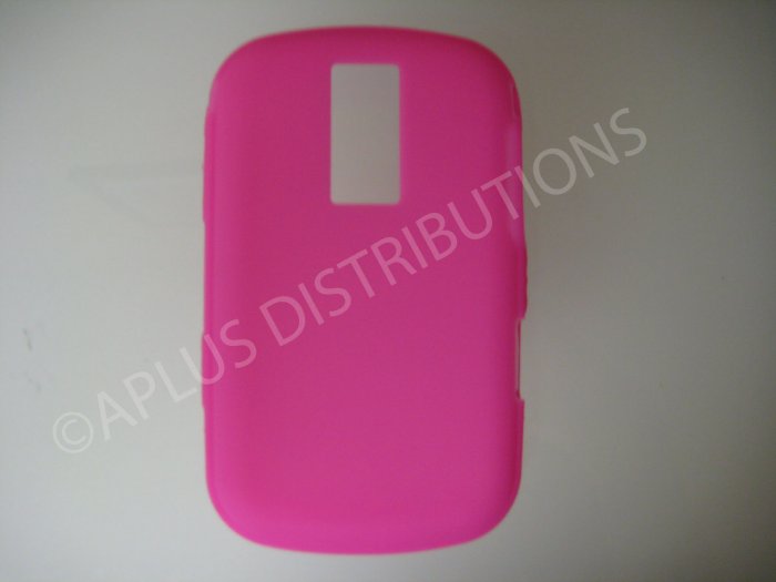 New Hot Pink Solid Color Silicone Cover For Blackberry 9000 - (0190)
