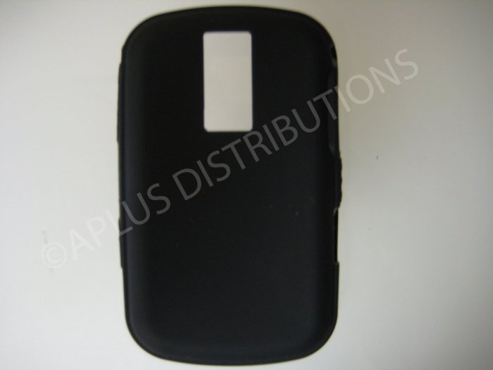 New Black Solid Color Silicone Cover For Blackberry 9000 - (0157)
