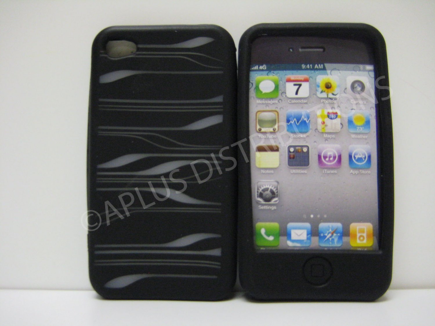 New Black Laser Cut Strips Design Silicone Cover For iPhone 4 - (0108)