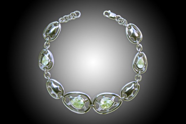 silver Bracelet 18k gold plated with natural Peridots