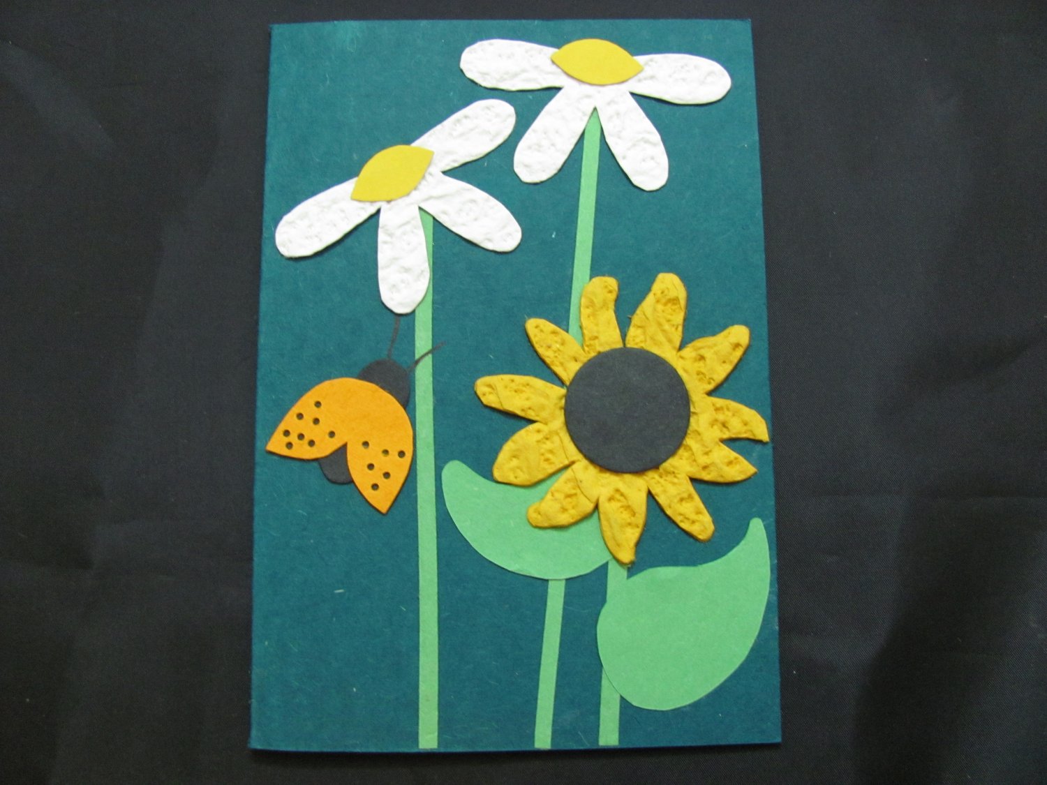 (FLR 30) Textured Daisies & Ladybug Handmade Greeting Card