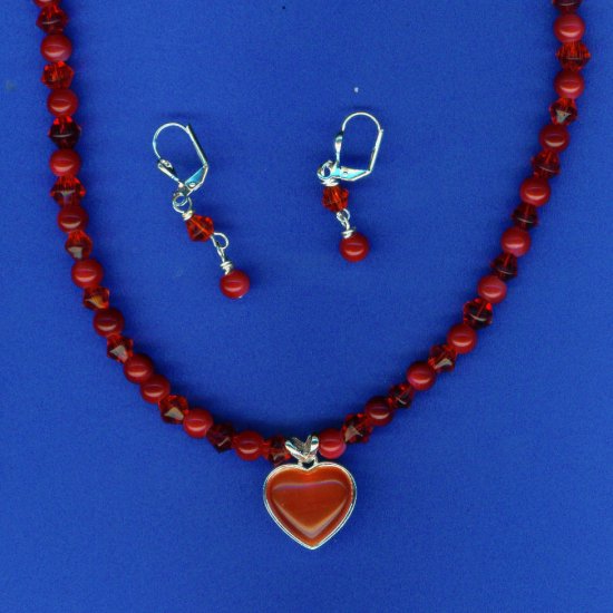 Red Heart Cat's Eye Set
