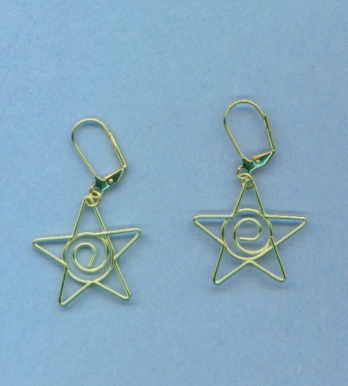 Gold Wire Star Earrings