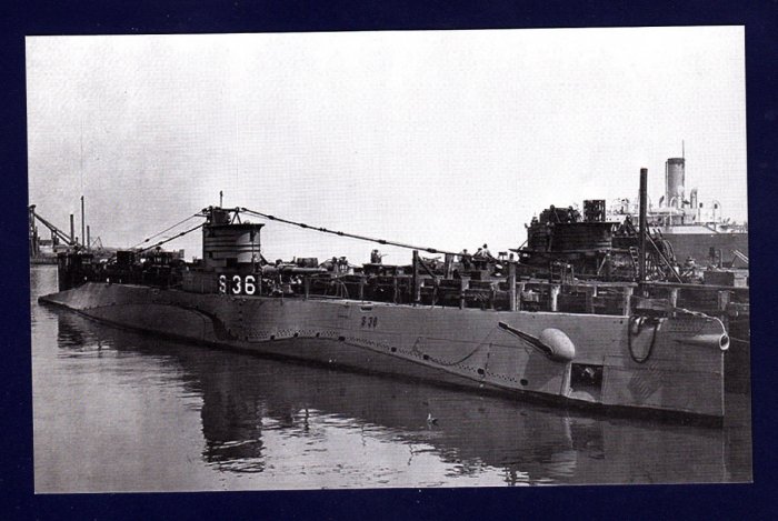 USS S-36 (SS-141) Submarine Navy Ship Postcard