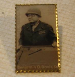Benjamin O. Davis Sr. stamp pin McDonalds Black Heritage 3121